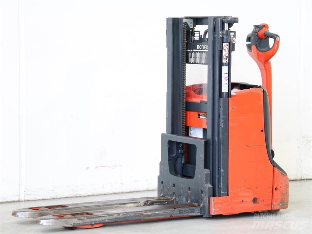 Linde D08/1160-01 Pedestrian stacker