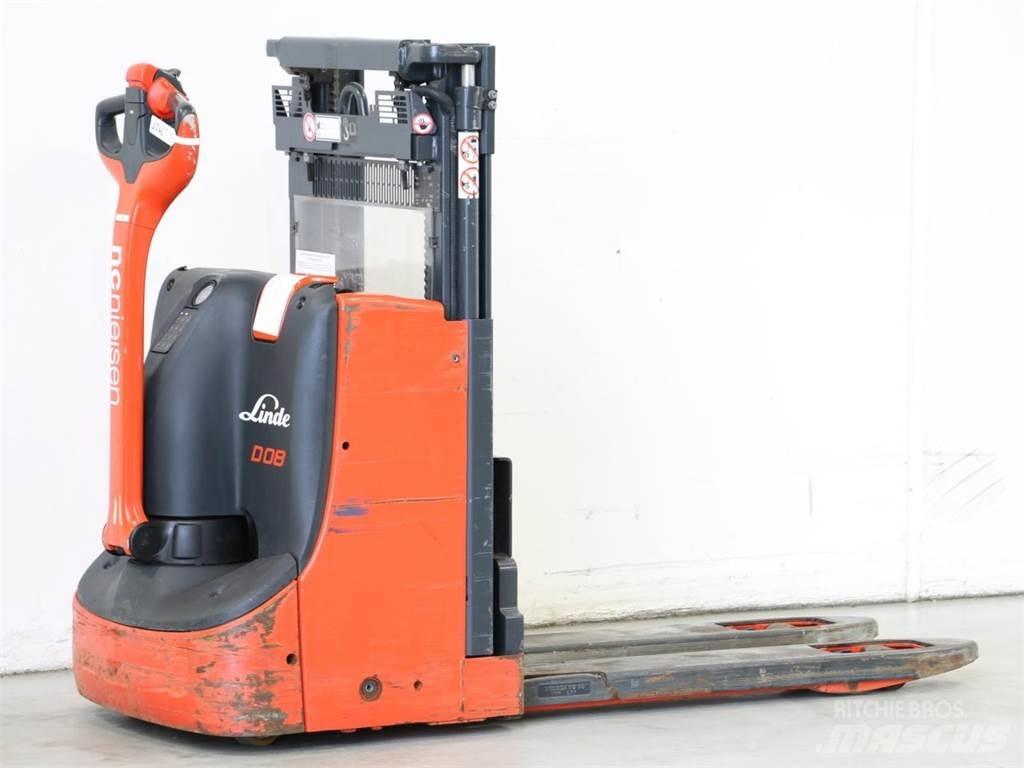 Linde D08/1160-01 Pedestrian stacker