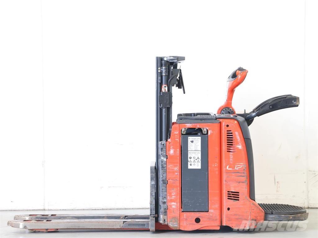 Linde L12AP/133-00 Pedestrian stacker