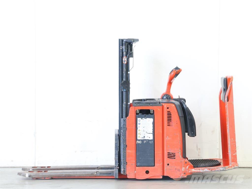 Linde L12LAP/133 Pedestrian stacker