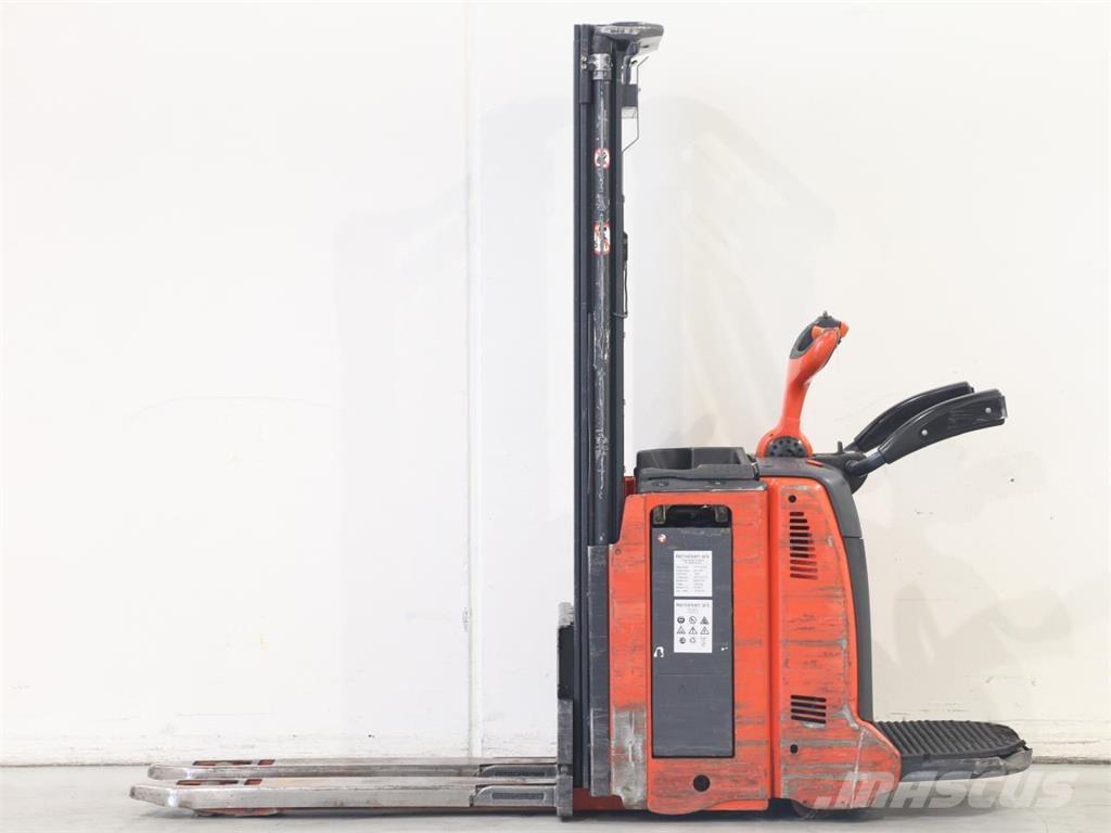 Linde L12LAP/133 Pedestrian stacker