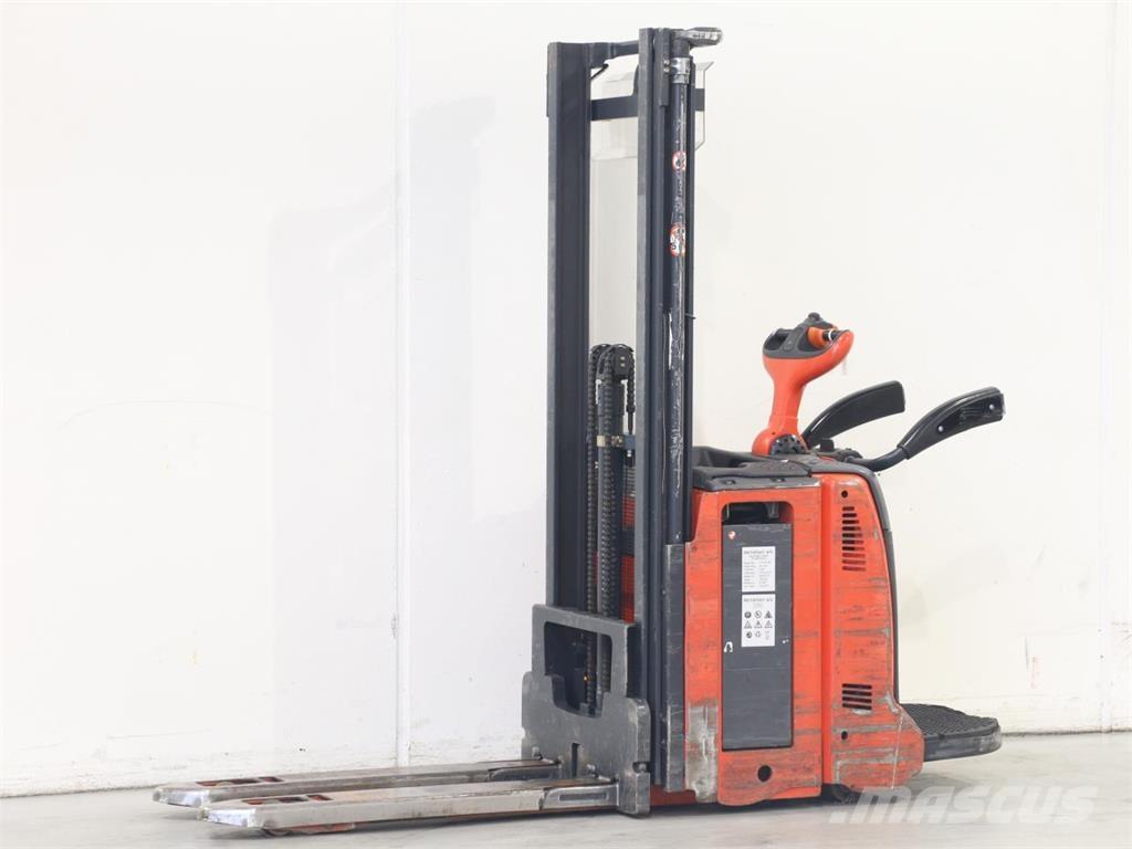 Linde L12LAP/133 Pedestrian stacker