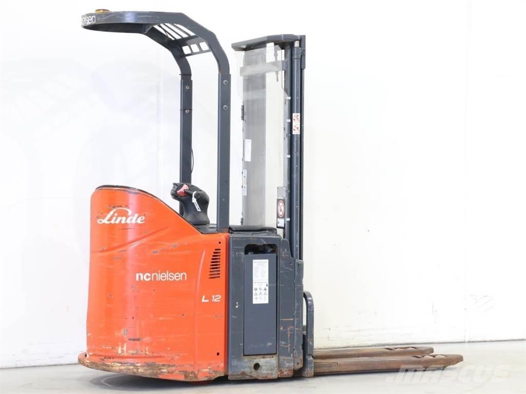 Linde L12LSP/133 Pedestrian stacker