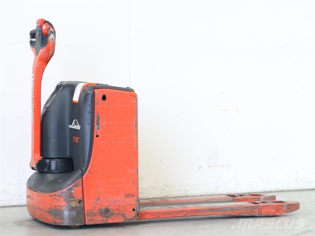 Linde T16/1152 Pedestrian stacker