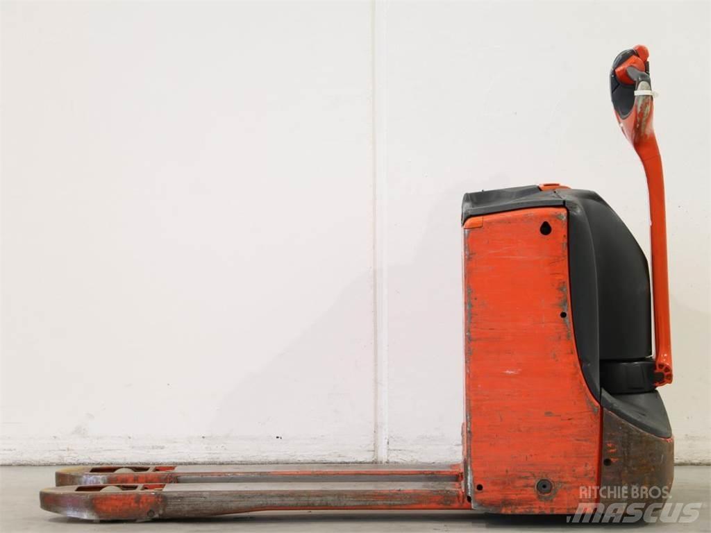 Linde T16/1152-00 Pedestrian stacker