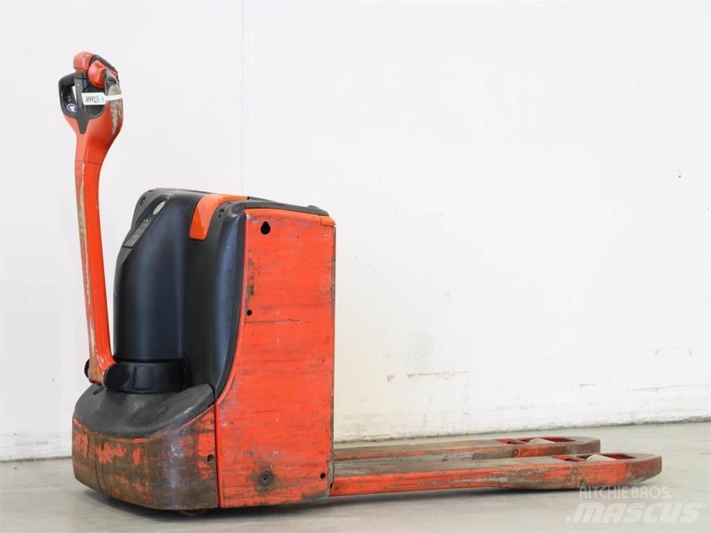 Linde T16/1152-00 Pedestrian stacker