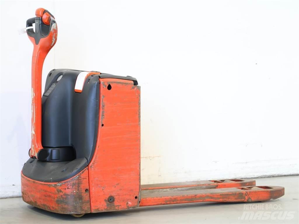 Linde T16/1152-00 Pedestrian stacker