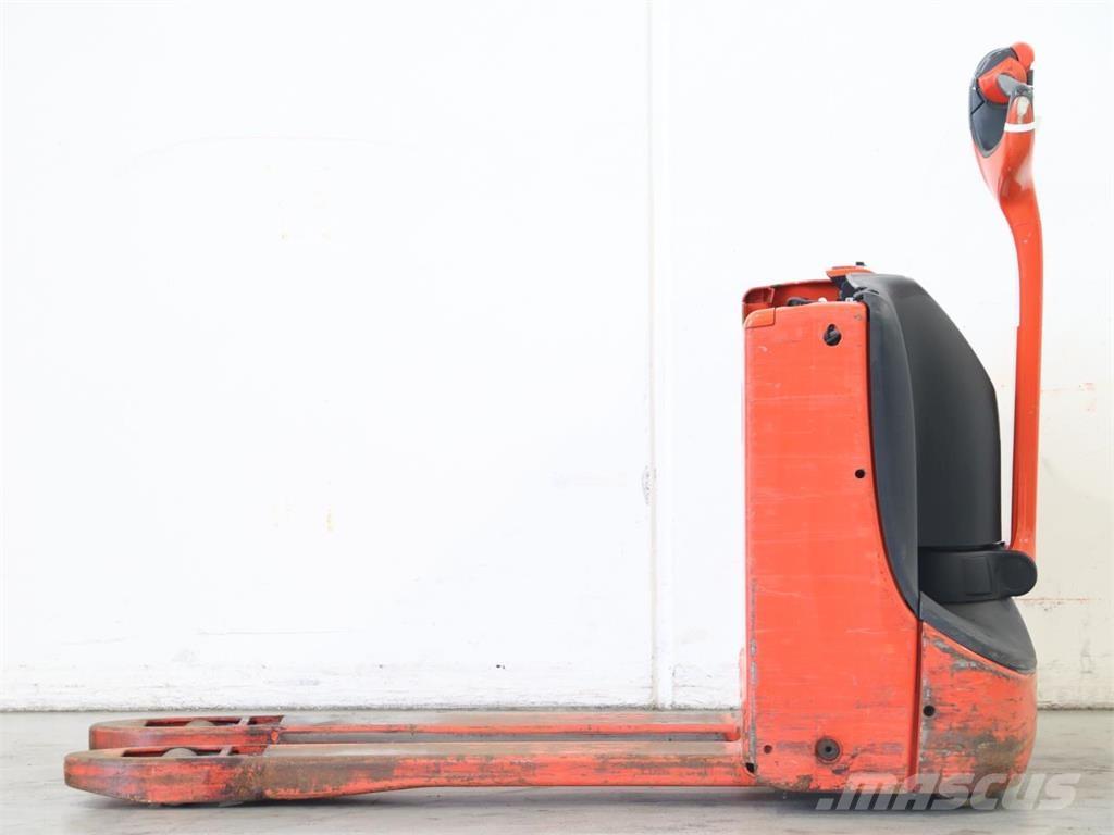 Linde T16/1152-02 Pedestrian stacker