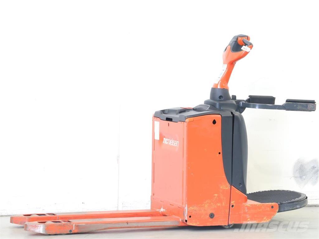 Linde T16P/1151 Pedestrian stacker