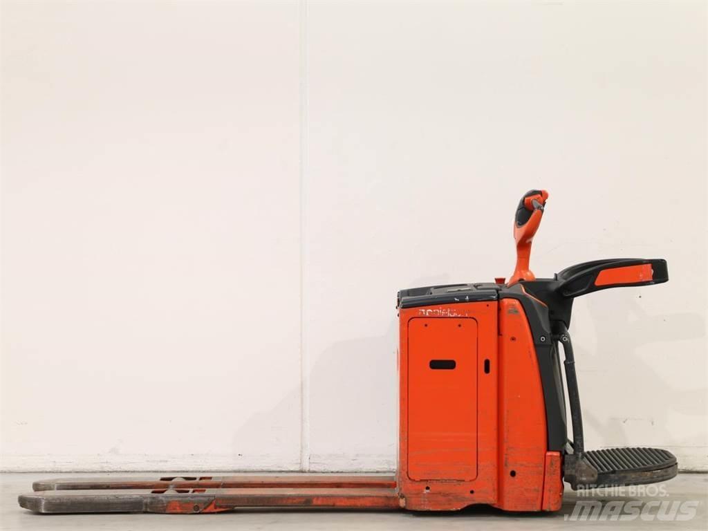 Linde T20AP/1153-00 Pedestrian stacker