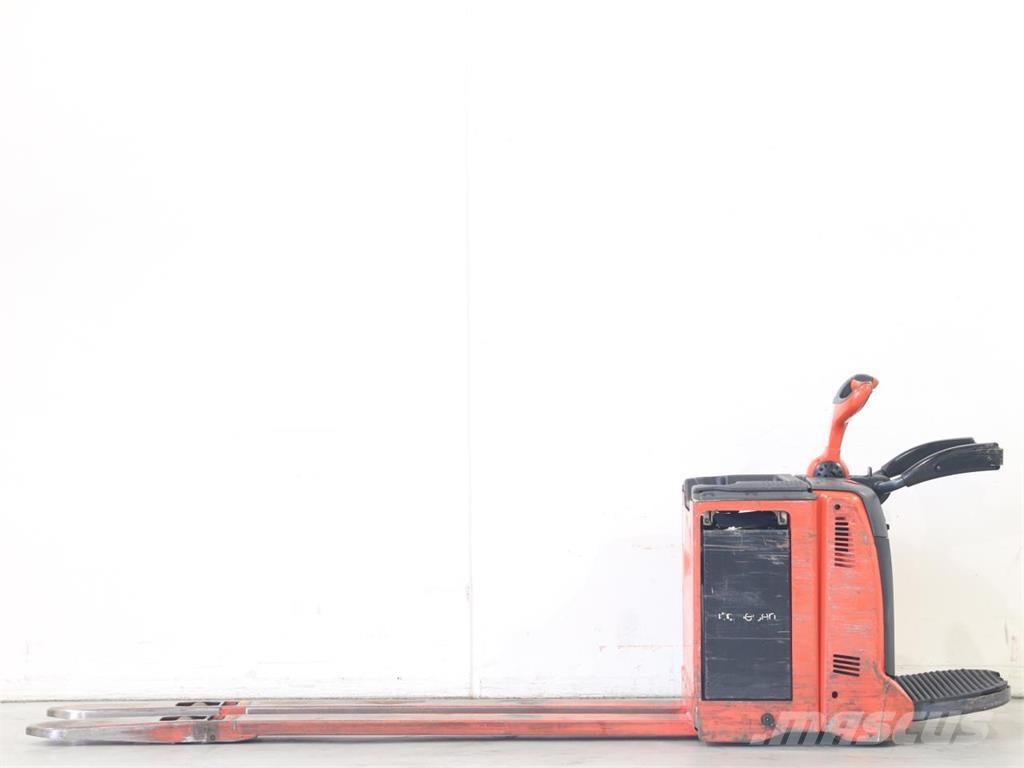 Linde T20AP/131 Pedestrian stacker