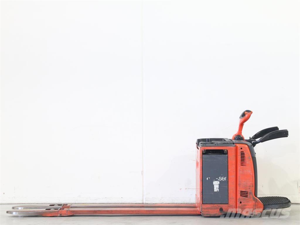 Linde T20AP/131 Pedestrian stacker