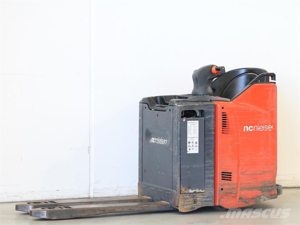 Linde T20SP/131 Pedestrian stacker