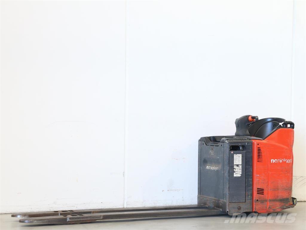 Linde T20SP/131 Pedestrian stacker