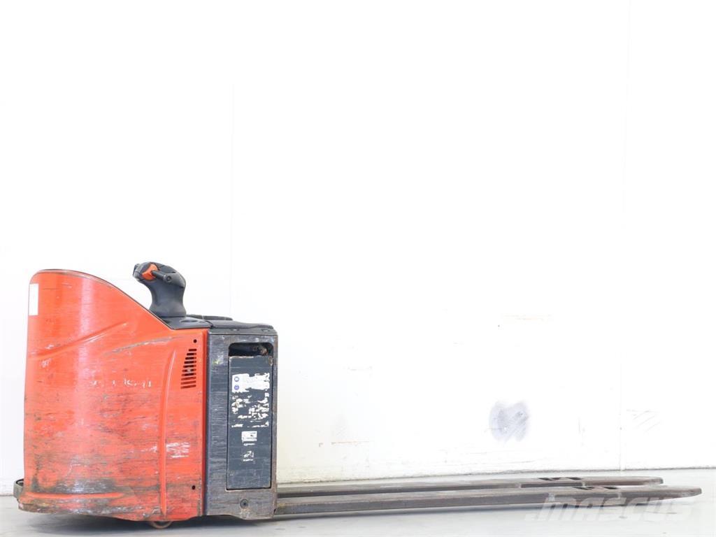 Linde T20SP/131 Pedestrian stacker