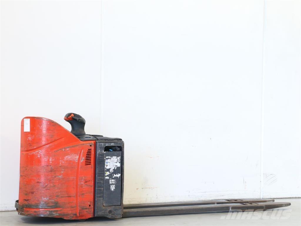 Linde T20SP/131 Pedestrian stacker