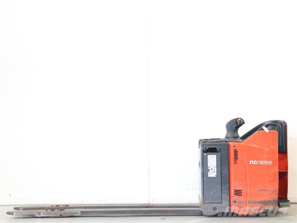 Linde T20SP/131 Pedestrian stacker