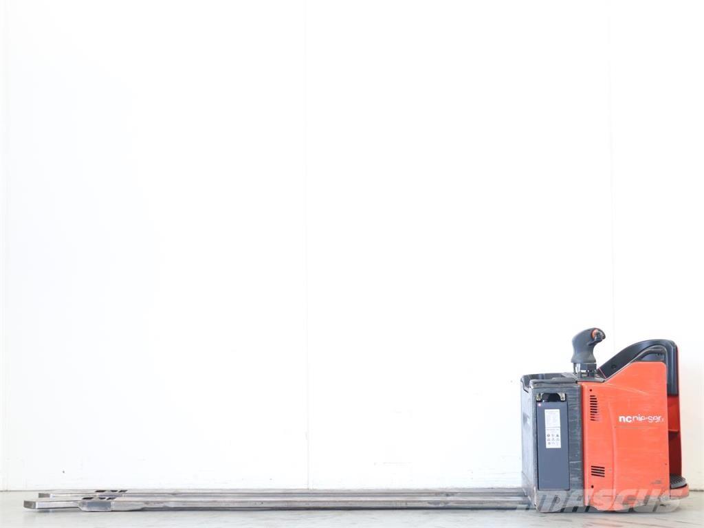 Linde T20SP/131 Pedestrian stacker