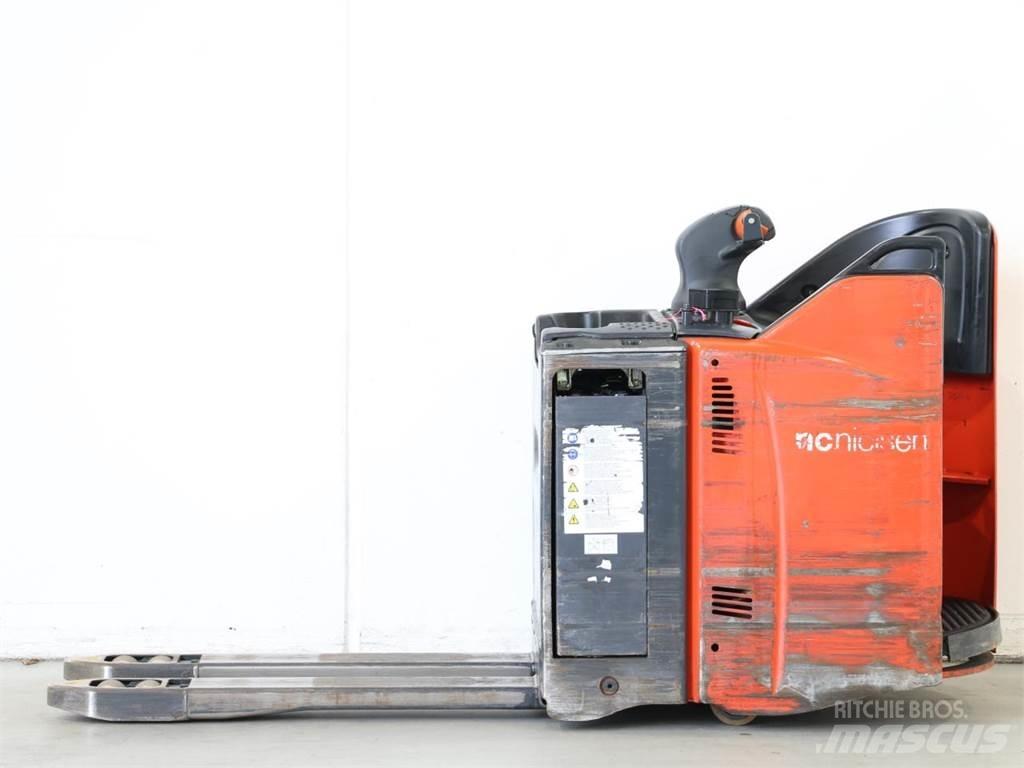 Linde T20SP/131 Pedestrian stacker