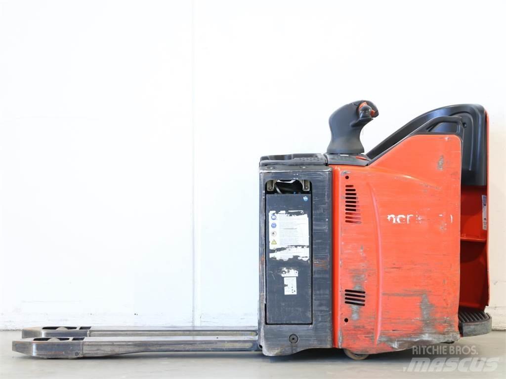 Linde T20SP/131-02 Pedestrian stacker