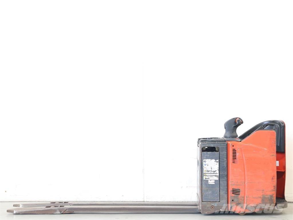 Linde T20SP/131-07 Pedestrian stacker