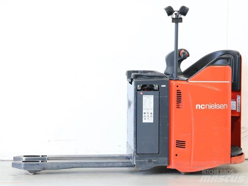 Linde T20SP/131-08 Pedestrian stacker