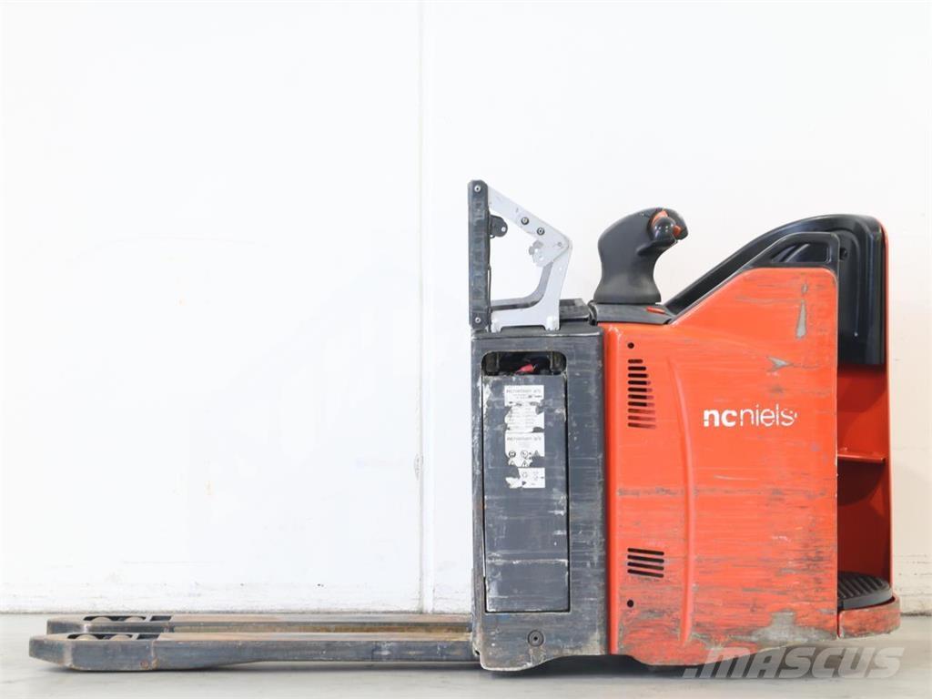 Linde T20SP/131-08 Pedestrian stacker