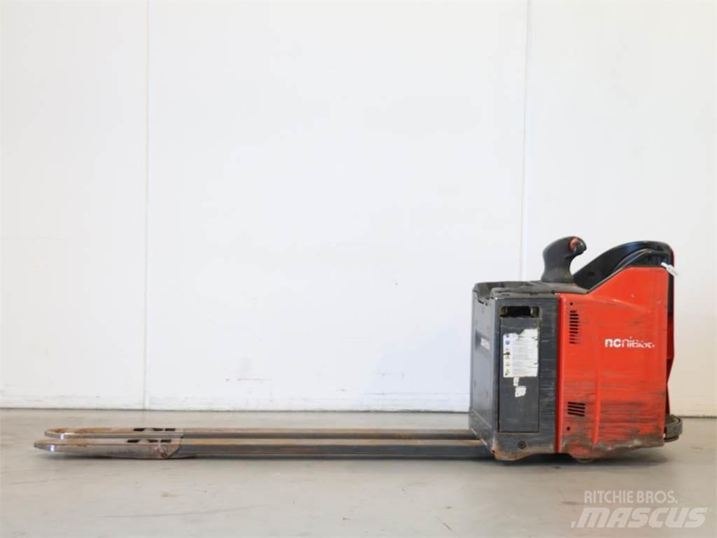 Linde T25SP/131-07 Pedestrian stacker