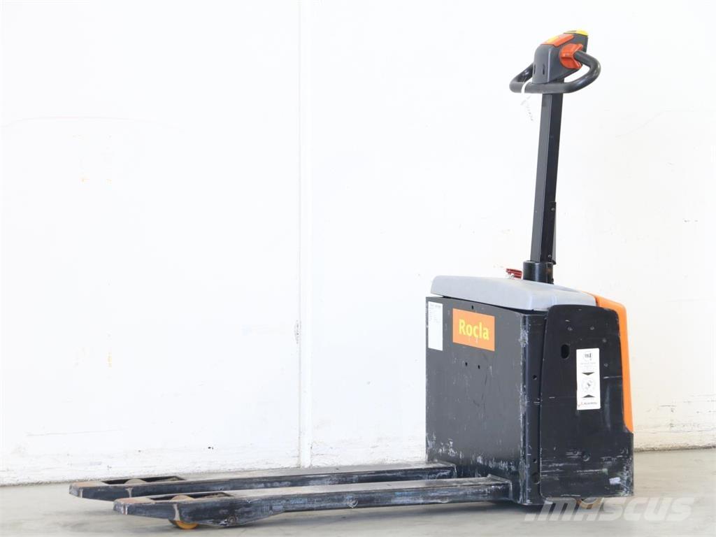 Rocla TW13ac Pedestrian stacker