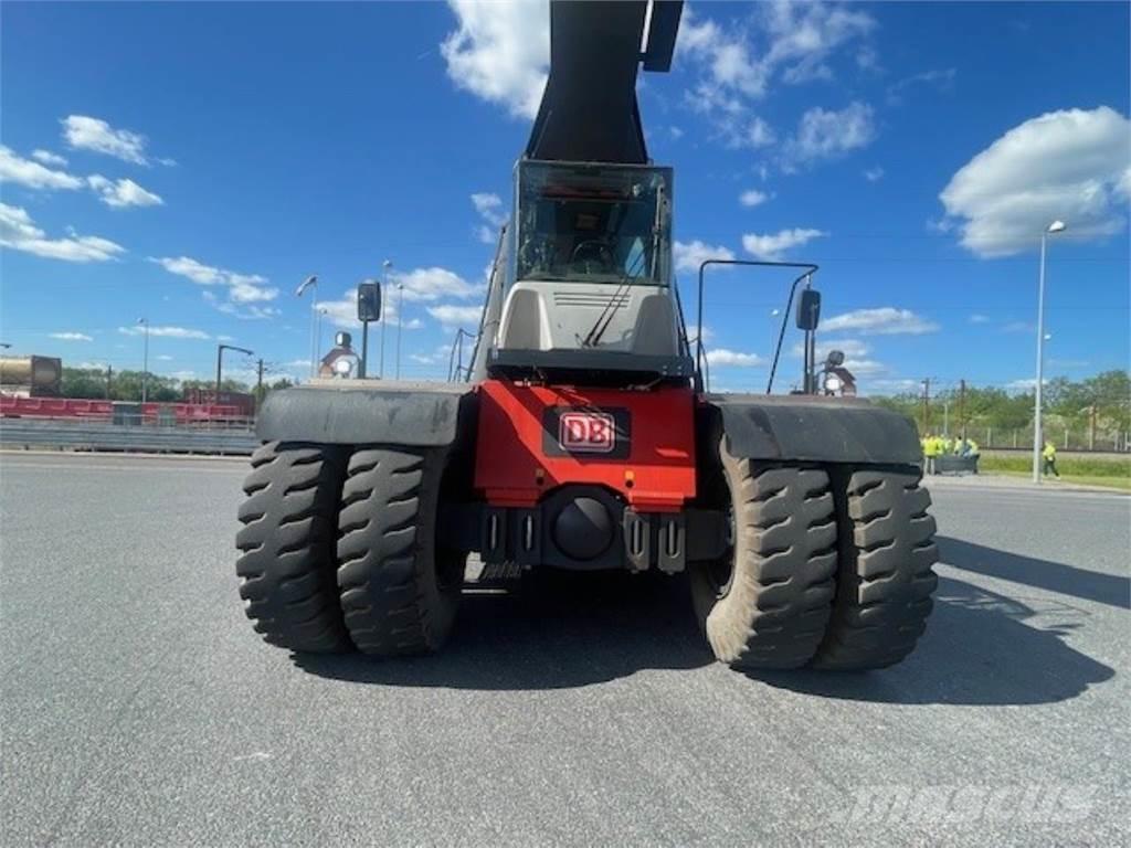 SMV 4531 CC5 Reach truck
