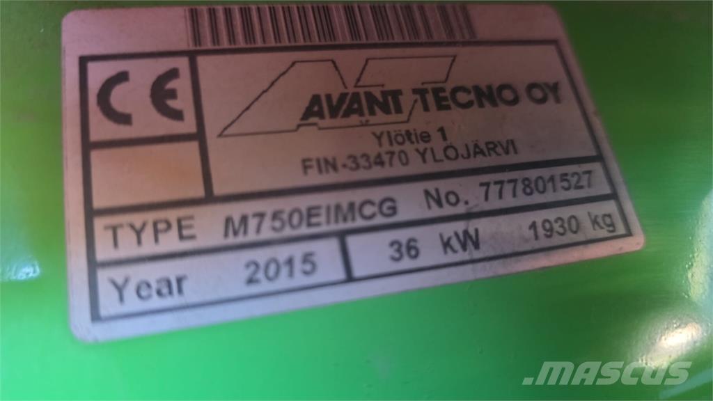 Avant 750 Mini loaders