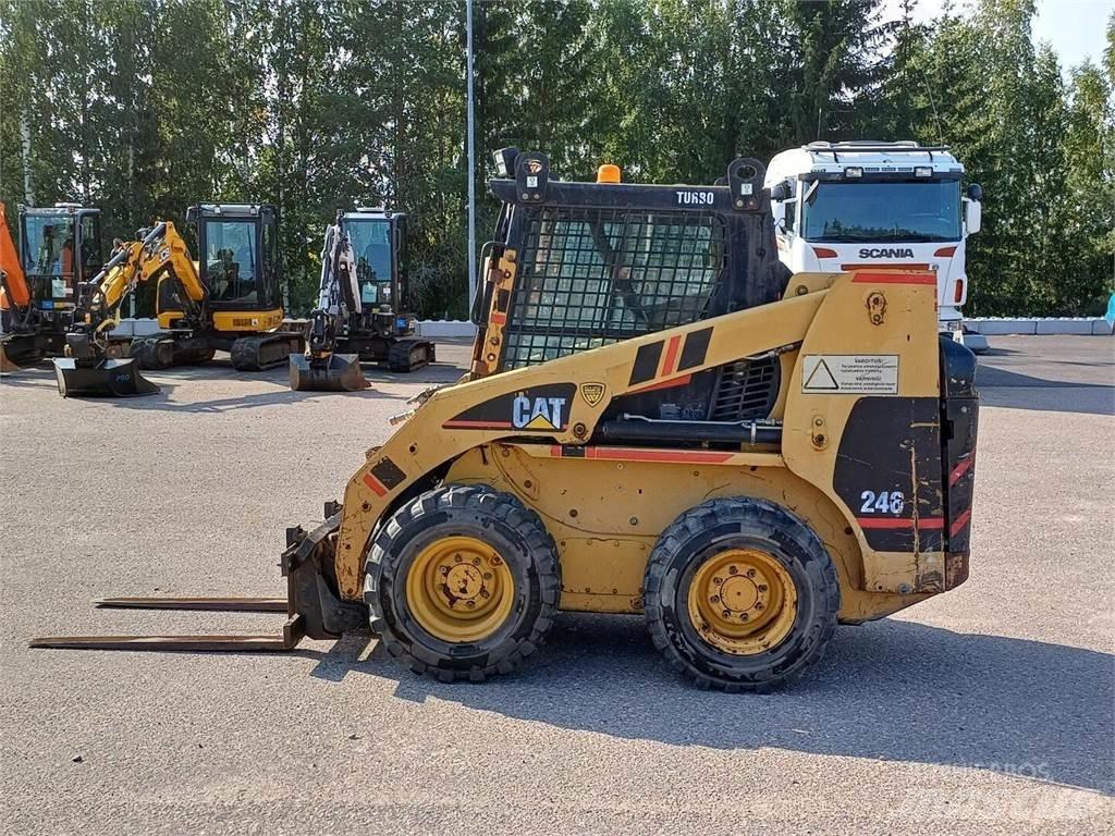 CAT 246 Skid steer loaders