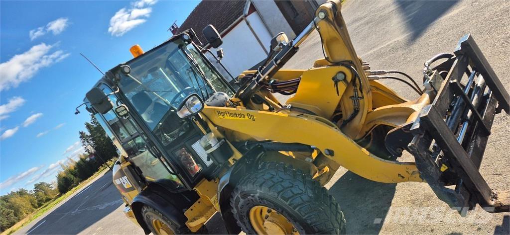 CAT 906M Wheel loaders