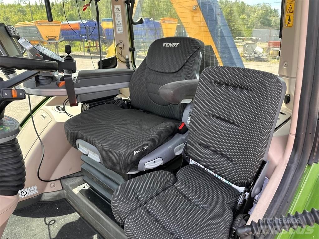 Fendt 516 VARIO Tractors