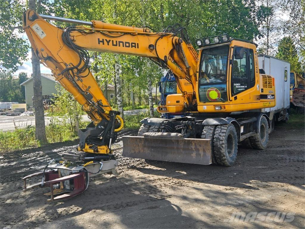 Hyundai 140W-7 Wheeled excavators
