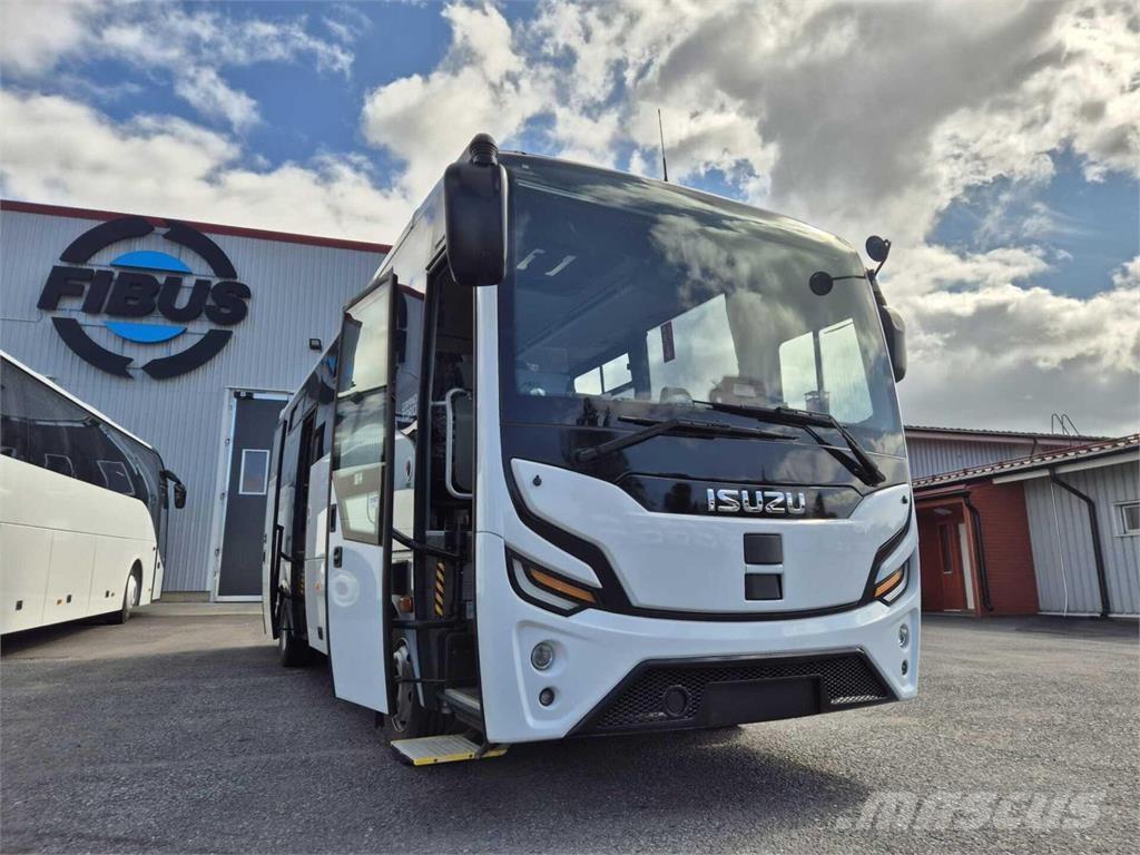 Isuzu Grand Toro Coach