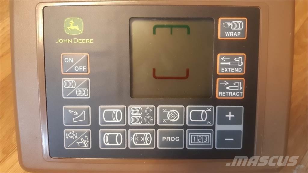 John Deere 854 Farm machinery