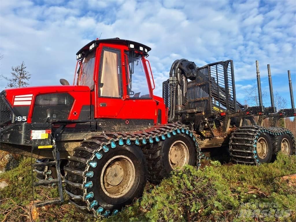Komatsu 895 Forwarders