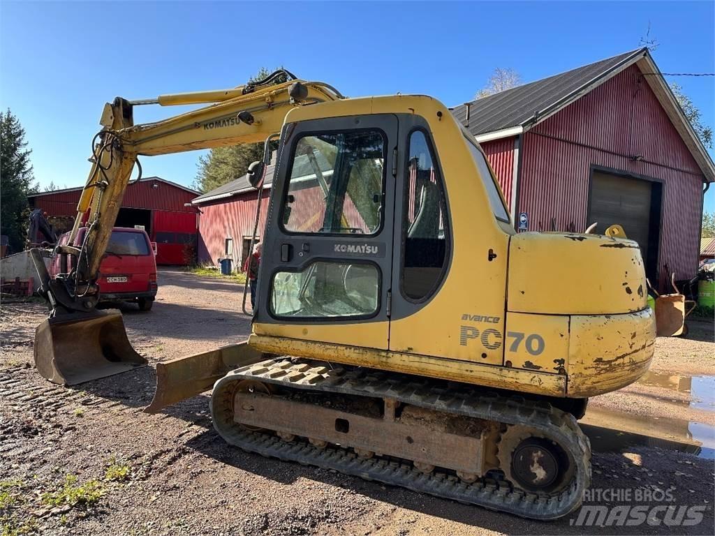 Komatsu PC70-7 Mini excavators  7t - 12t