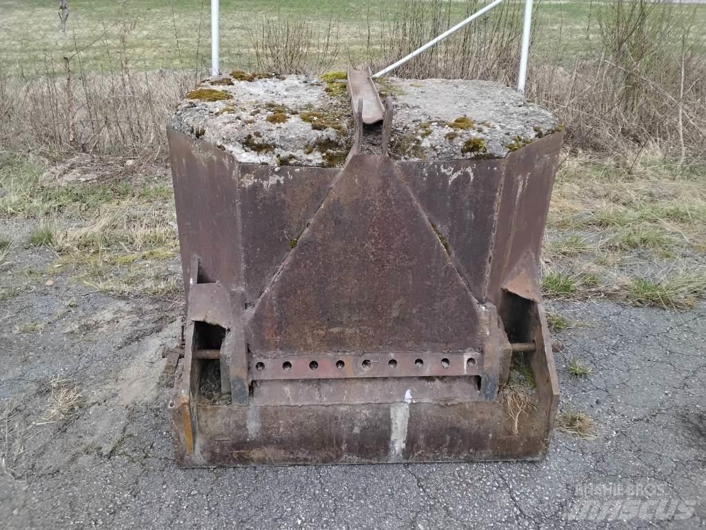  Omavalmiste Other tractor accessories