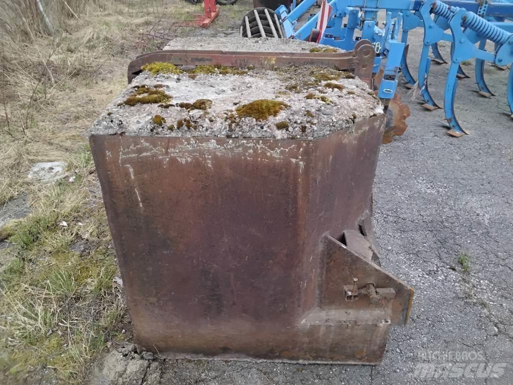  Omavalmiste Other tractor accessories