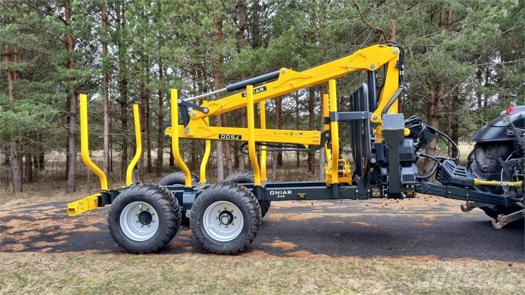 Oniar 7500 + 242 Forest trailers