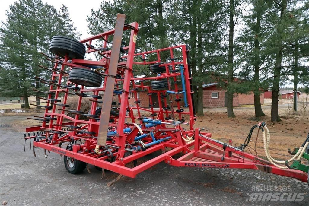 Potila Magnum 820 Farm machinery