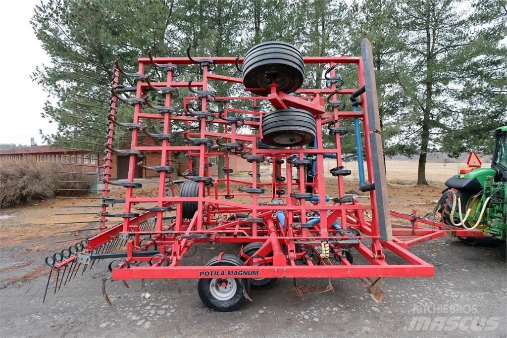 Potila Magnum 820 Farm machinery