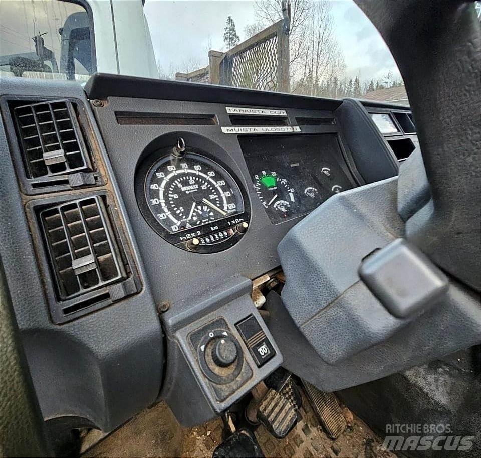 Renault M230ti Hook lift trucks
