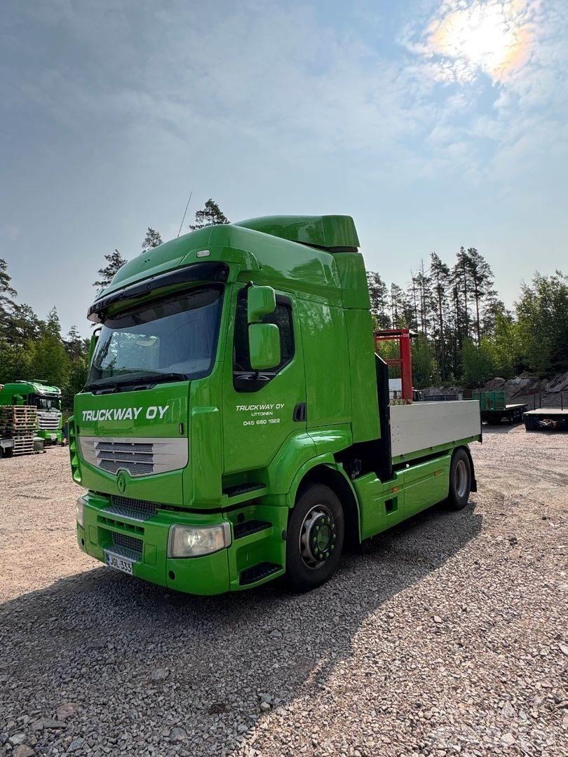 Renault Premium Truck mounted cranes