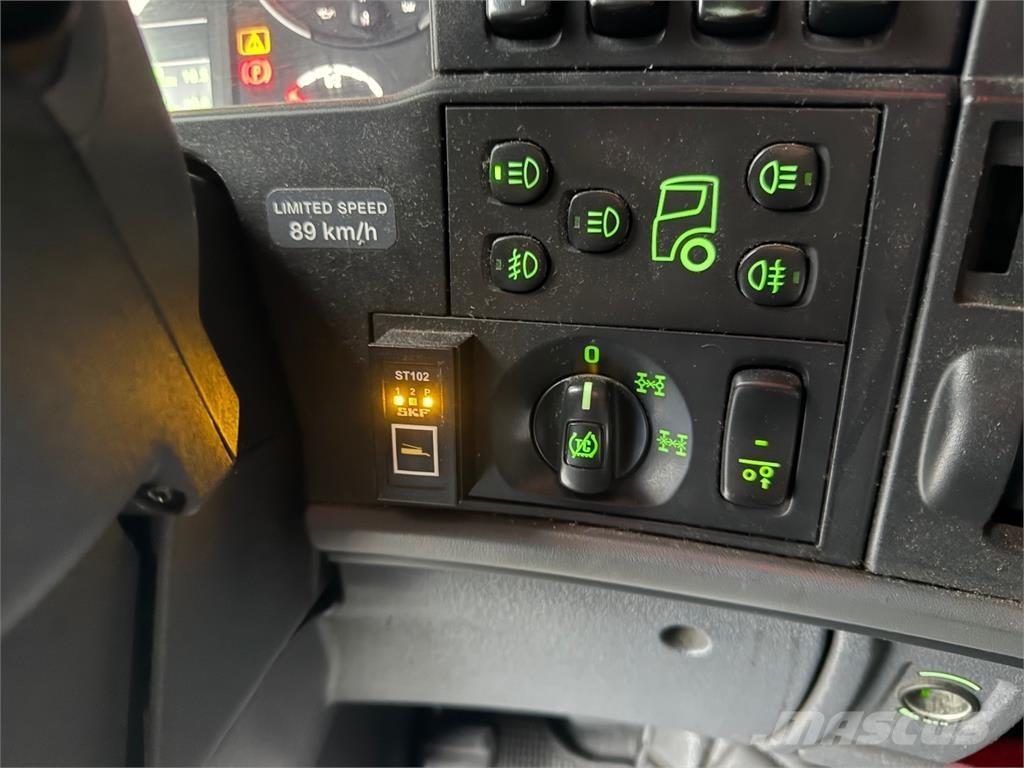 Scania R730 Hook lift trucks