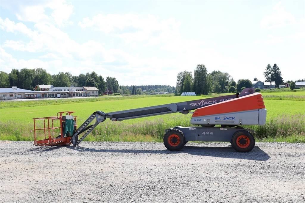 SkyJack SJ 45T Used Personnel lifts and access elevators