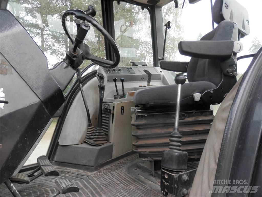 Valmet 8000 Tractors