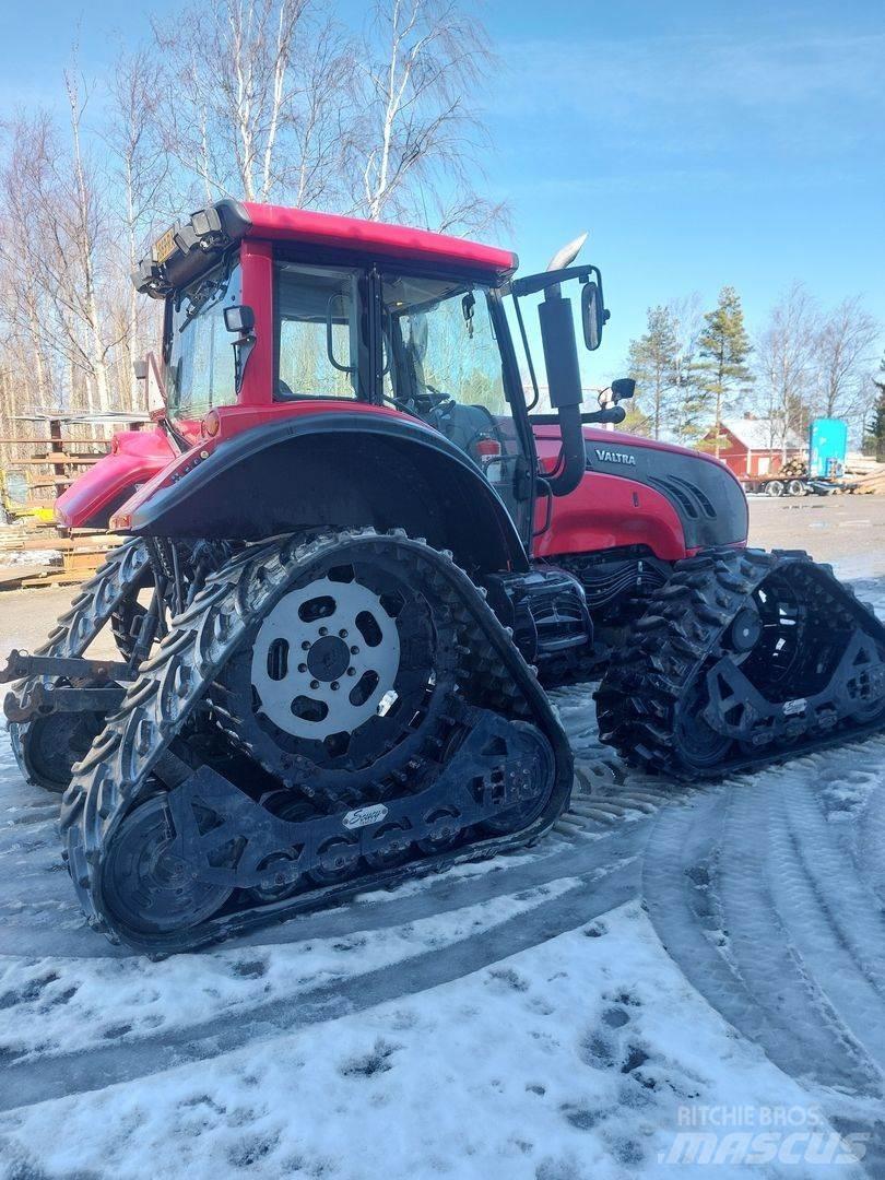 Valtra T202 D Tractors